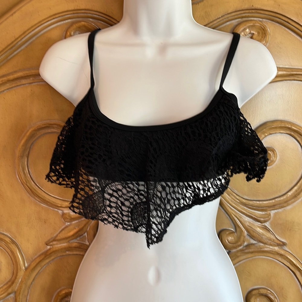 Xhilaration crochet bikini Top